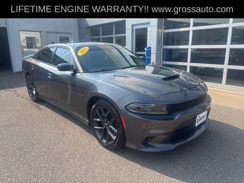 Used 2022 Dodge Charger R/T w/ Plus Group RWD image 2