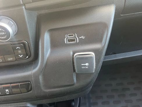 Used 2023 RAM ProMaster 2500 image 8