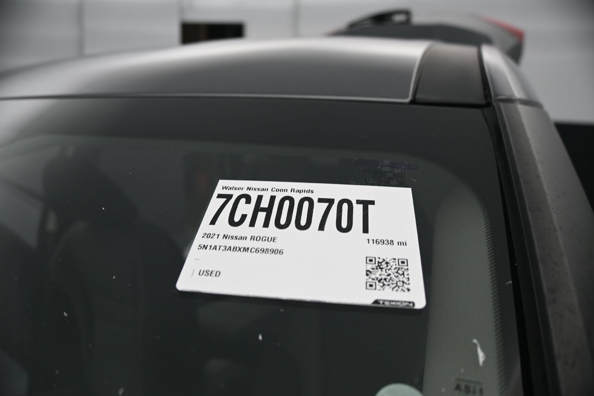 Used 2021 Nissan Rogue S AWD/4WD image 26