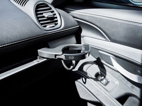 Used 2021 Porsche 718 Cayman GT4 image 69