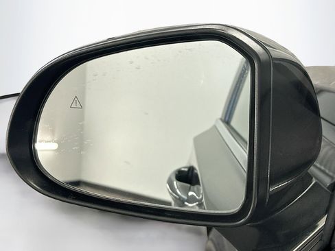 Used 2023 Hyundai Santa Fe SE image 16