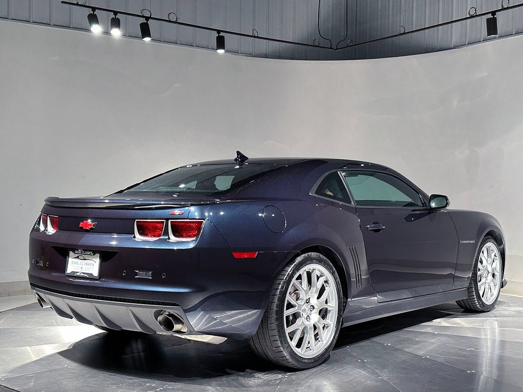 Used 2013 Chevrolet Camaro SS w/ Dusk Special Edition RWD image 8