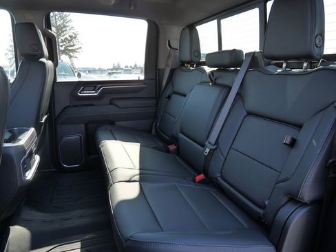 New 2026 GMC Sierra 3500 Denali w/ Denali Reserve Package image 32