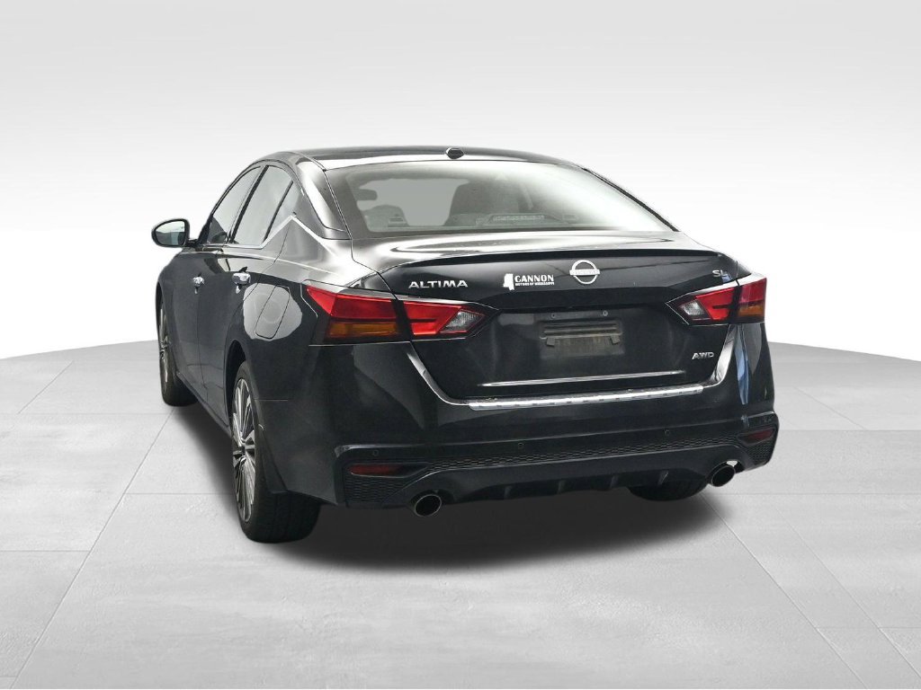 Used 2023 Nissan Altima 2.5 SL AWD/4WD image 4