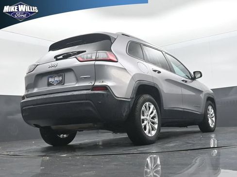 Used 2020 Jeep Cherokee Latitude FWD image 23
