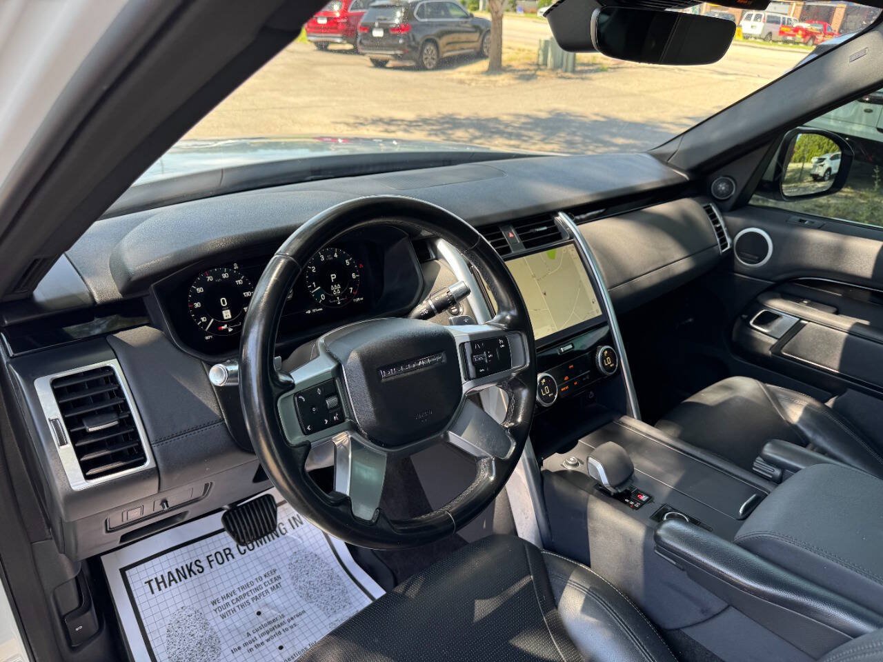Used 2022 Land Rover Discovery S AWD/4WD image 17
