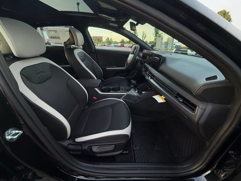 New 2026 Kia K4 GT-Line Turbo FWD image 31