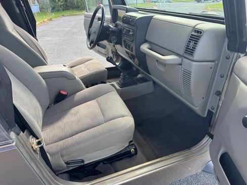 Used 2004 Jeep Wrangler X w/ Full Face Tire & Wheel Group image 9