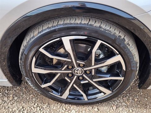 Used 2024 Toyota Prius Prime Premium image 16