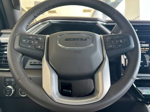 Used 2026 GMC Sierra 2500 Denali w/ Denali Reserve Package AWD/4WD image 24