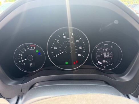 Used 2017 Honda HR-V EX-L image 9