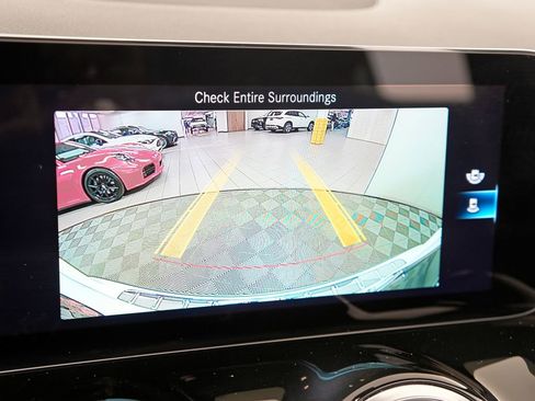 Certified 2023 Mercedes-Benz GLA 250 image 21