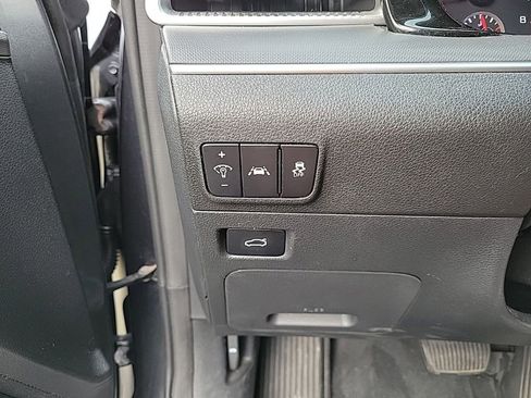 Used 2021 Kia K5 LXS image 24