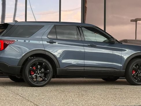 Used 2021 Ford Explorer ST w/ Equipment Group 401A AWD/4WD image 13