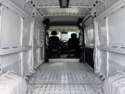 Used 2024 RAM ProMaster 2500 w/ Safety Group image 14