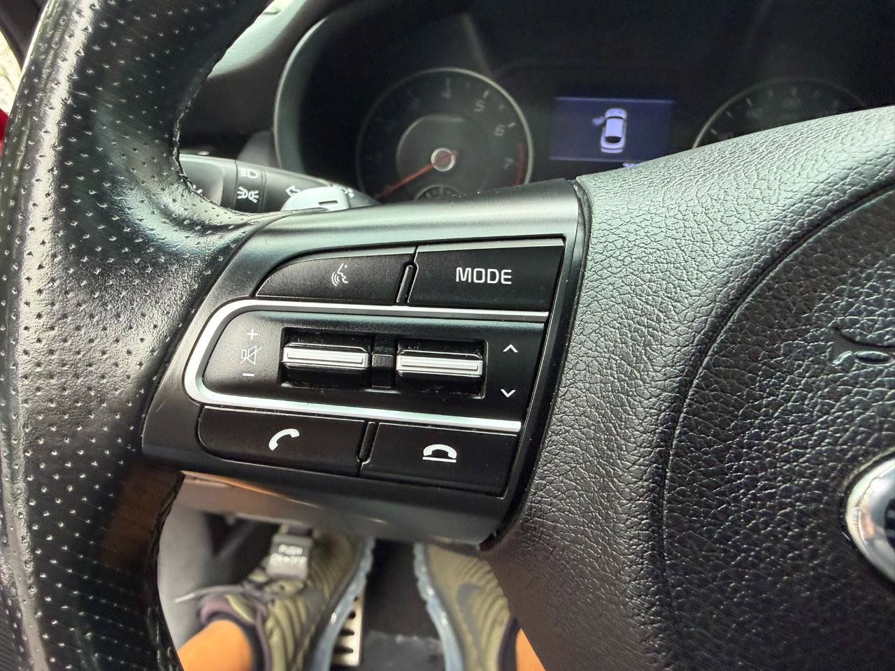 Used 2021 Kia Stinger GT-Line w/ Sun & Sound Package RWD image 30