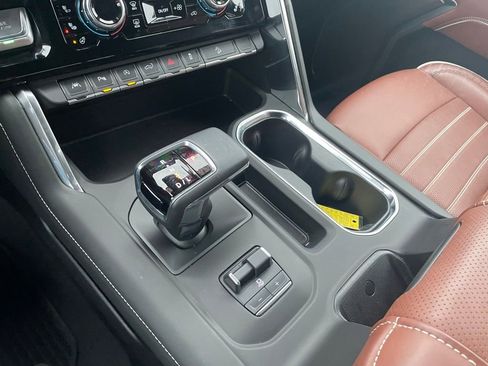 Used 2026 GMC Sierra 1500 Denali Ultimate image 19