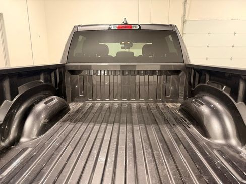 Used 2025 RAM 1500 Big Horn RWD image 10