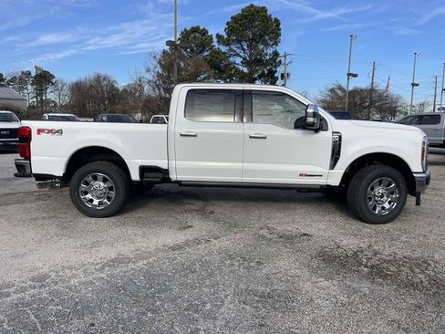 New 2026 Ford F250 King Ranch w/ Chrome Package AWD/4WD image 2