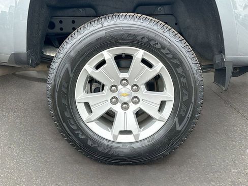 Used 2020 Chevrolet Colorado LT image 28