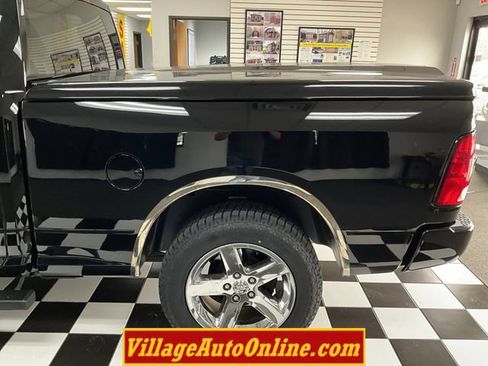 Used 2014 RAM 1500 Express AWD/4WD image 9