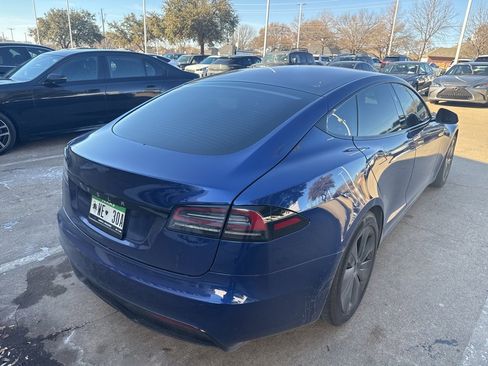 Used 2023 Tesla Model S Base image 4