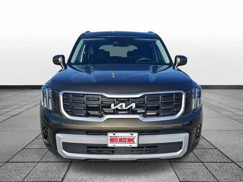 Used 2025 Kia Telluride S AWD/4WD image 2