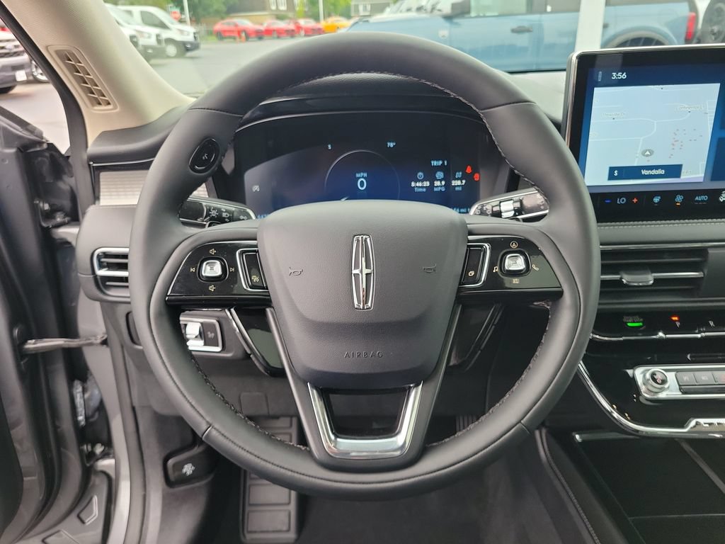 Certified 2023 Lincoln Corsair AWD w/ Equipment Group 101A image 23