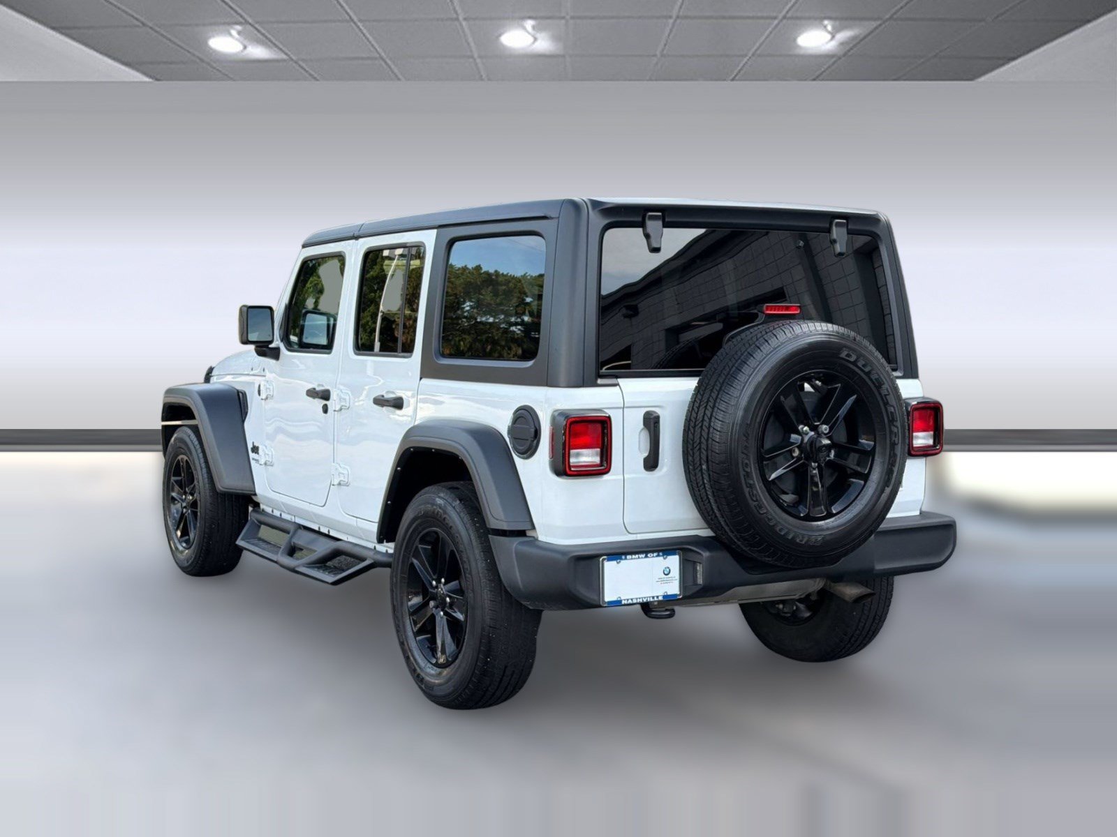 Used 2022 Jeep Wrangler Unlimited Sport AWD/4WD image 3