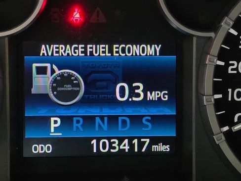 Used 2014 Toyota Tundra SR5 w/ SR5 Upgrade Package image 39