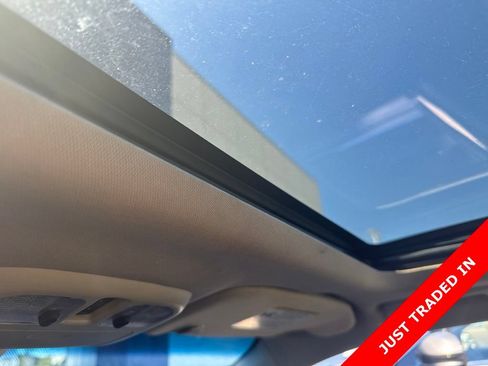 Used 2010 Ford Fusion Sport FWD image 8