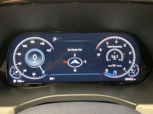 Used 2021 Hyundai Palisade Limited AWD/4WD image 17