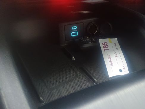 Used 2022 Ford Escape SEL w/ Technology Package image 29