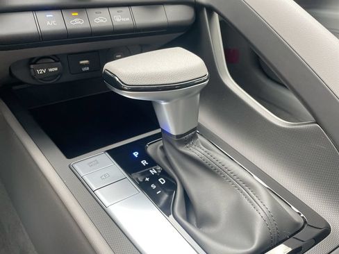 Certified 2025 Hyundai Elantra SE FWD image 46