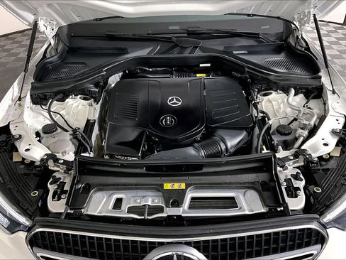 Used 2026 Mercedes-Benz GLC 300 image 26