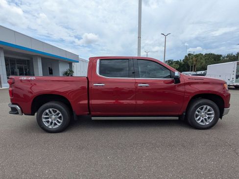 Used 2025 Chevrolet Silverado 1500 LTZ w/ LTZ Premium Package AWD/4WD image 2