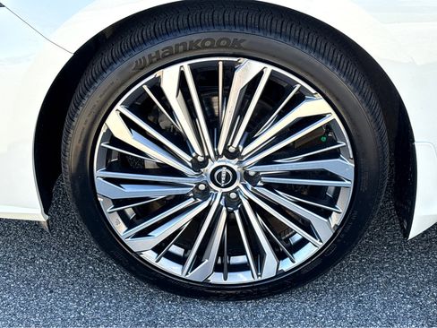 Certified 2023 Nissan Altima 2.5 SL image 23