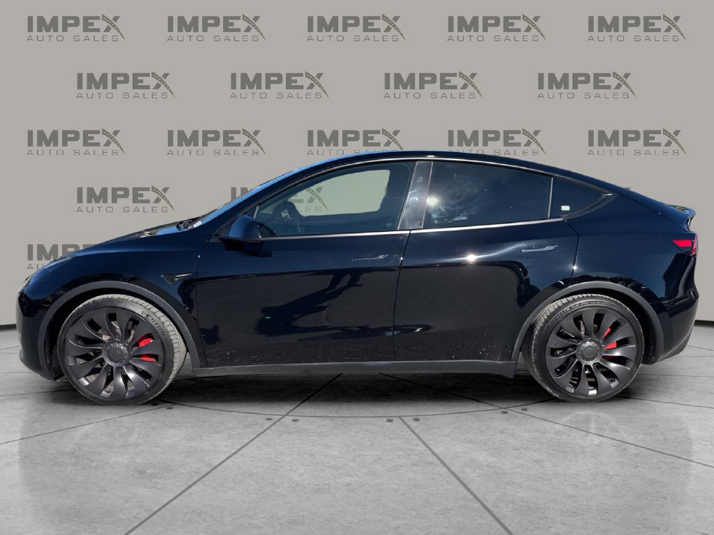 Used 2023 Tesla Model Y Performance AWD/4WD image 2