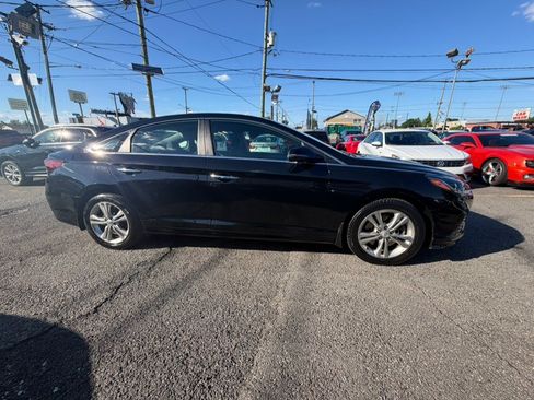 Used 2019 Hyundai Sonata SEL w/ Tech Package 02 FWD image 3