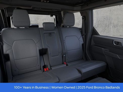 New 2025 Ford Bronco Badlands image 13
