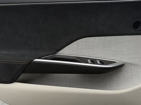 Used 2023 Lucid Air Grand Touring image 12