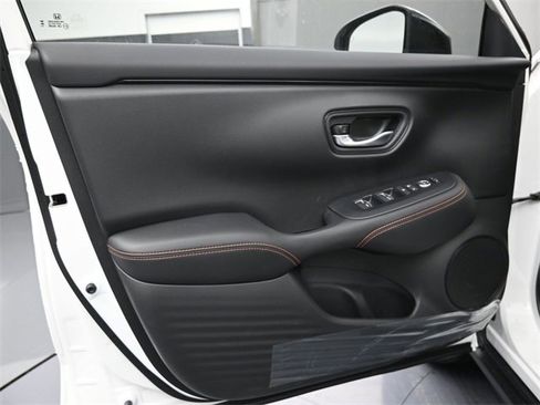New 2026 Honda HR-V Sport image 3