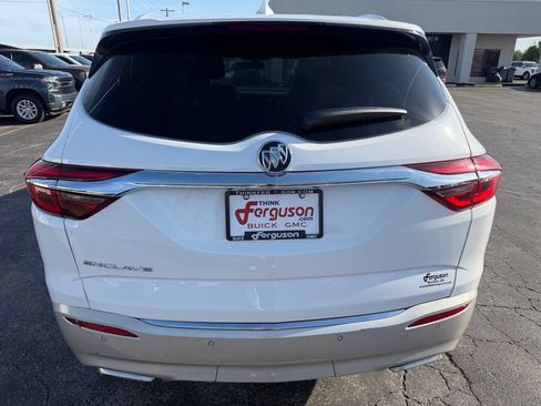 Used 2021 Buick Enclave Essence FWD image 14