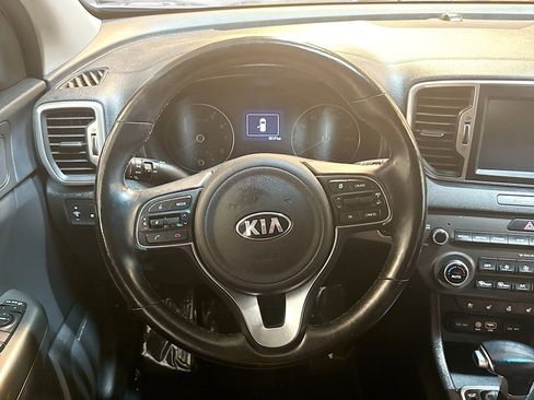 Used 2017 Kia Sportage EX w/ EX Technology Package image 18