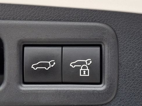 Used 2023 Lexus RX 350 Premium w/ Accessory Package AWD/4WD image 29