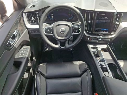 Used 2022 Volvo XC60 T8 R-Design w/ Protection Package Premier AWD/4WD image 13