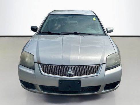 Used 2011 Mitsubishi Galant FWD image 4
