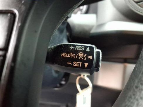 Used 2019 Toyota Tacoma SR w/ SR Convenience Package AWD/4WD image 18