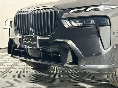 Used 2023 BMW X7 xDrive40i w/ Executive Package AWD/4WD image 36