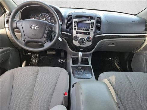 Used 2009 Hyundai Santa Fe GLS image 16